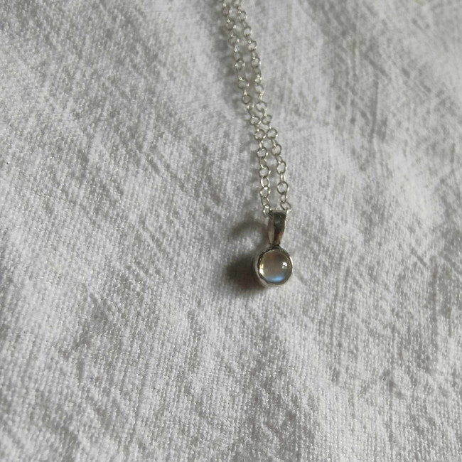Moonstone Necklace (5mm)