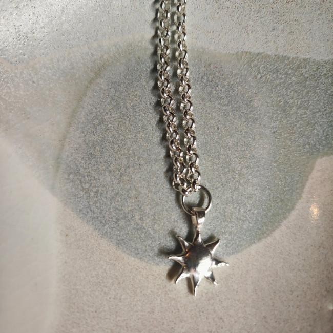 Sun Necklace (Belcher 4 – round)